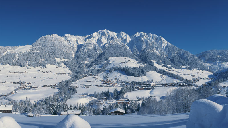 Winterpanorama_Congress Centrum Alpbach, Tirol, Österreich